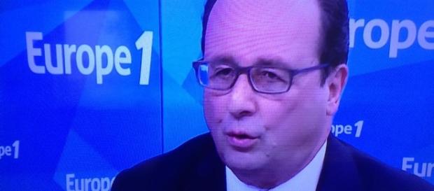 Les bons chiffres du chômage profitent à Hollande Les bons chiffres du chômage profitent à Hollande