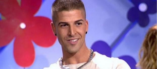 MYHYV: ¡Labrador reaparece tras los rumores de su muerte! MYHYV: ¡Labrador reaparece tras los rumores de su muerte!