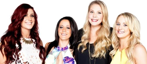 Teen Mom 2 Kailyn Lowry watches from afar as Javi moves on. Photo: Blasting News Library - Us ... - usmagazine.com Teen Mom 2 Kailyn Lowry watches from afar as Javi moves on. Photo: Blasting News Library - Us ... - usmagazine.com