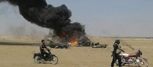 Elicopterul rus doborât de combatanții arabi Elicopterul rus doborât de combatanții arabi