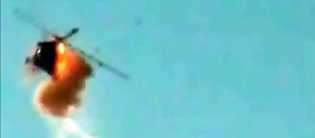 Los rebeldes sirios consiguen derribar un helicóptero del ejército ... - teinteresa.es Los rebeldes sirios consiguen derribar un helicóptero del ejército ... - teinteresa.es