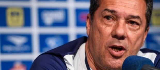 Luxemburgo é o preferido da torcida para substituir Bauza Luxemburgo é o preferido da torcida para substituir Bauza