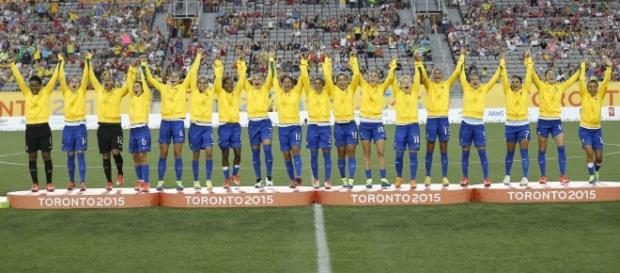 Seleção feminina tenta ouro inédito Seleção feminina tenta ouro inédito