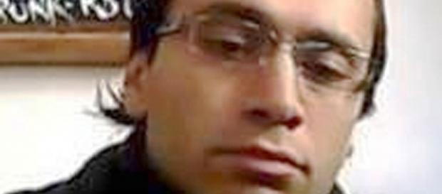 Suspeito de planejar atentados terroristas conseguiu despistar Polícia Federal e está desaparecido Suspeito de planejar atentados terroristas conseguiu despistar Polícia Federal e está desaparecido