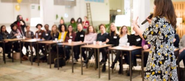 EMPRENDER EN FEMENINO | Extraordinaria - extraordinaria.es EMPRENDER EN FEMENINO | Extraordinaria - extraordinaria.es