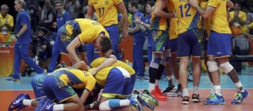 Brasil x Itália: assista à final do vôlei, ao vivo, na TV e na internet