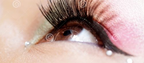From dreamstime.com (copyright free eye makeup image)