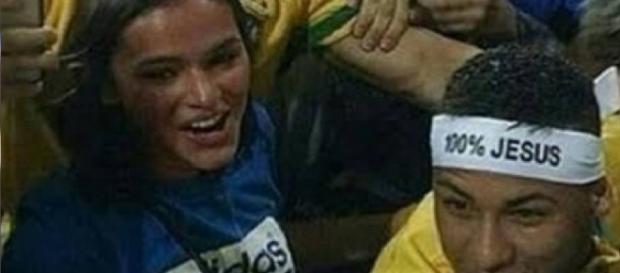 Neymar e Bruna são vistos juntos de novo Neymar e Bruna são vistos juntos de novo