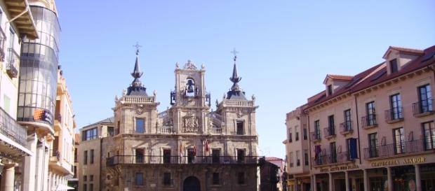 Astorga es historia, sus calles nos cuentan mil historias. Astorga es historia, sus calles nos cuentan mil historias.
