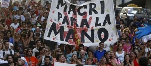 Macri amenaza ámpliar despidos a favor del empresariado