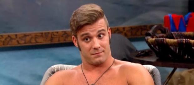 Big Brother 18' Spoilers: Paulie Begs For Help From Unlikely Ally ... - samsu.ng Big Brother 18' Spoilers: Paulie Begs For Help From Unlikely Ally ... - samsu.ng
