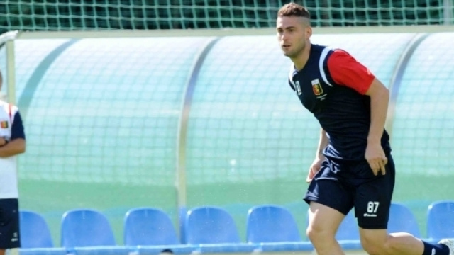 Aleandro Rosi, calciatore del Genoa.