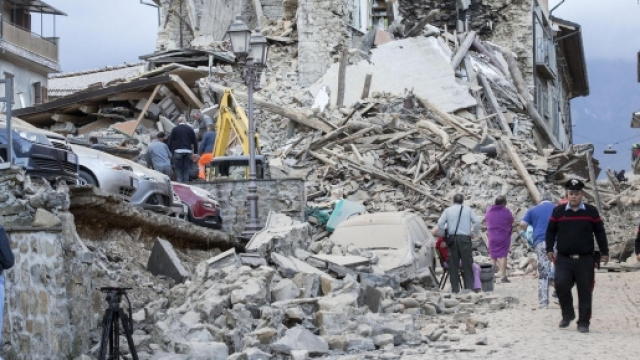 Terremoto nel centro Italia, almeno 63 morti