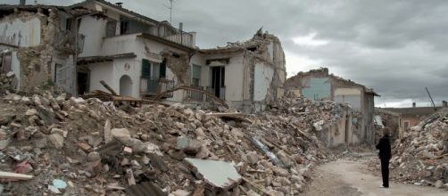 L'Aquila devastata dal violento sisma del 2009