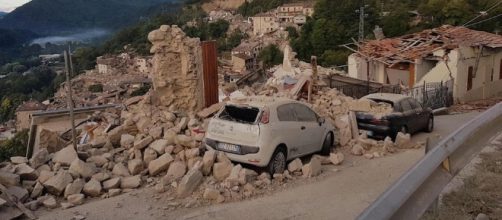 Pescara del Tronto (Ascoli Piceno) devastata dal terremoto (ph. ANSA)