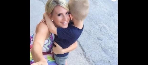 © Instagram, Amélie Neten - Avec son fils Hugo © Instagram, Amélie Neten - Avec son fils Hugo