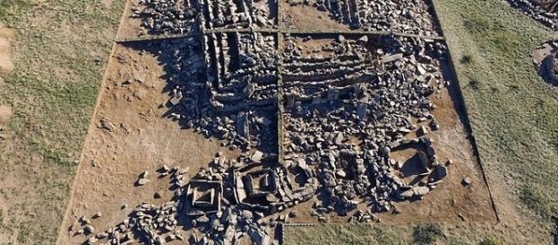 Pirâmide descoberta no Cazaquistão Pirâmide descoberta no Cazaquistão