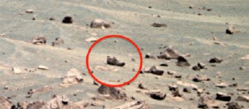 Ufo: una 'scarpa' sarebbe stata immortalata su Marte dal Mars Rover della Nasa