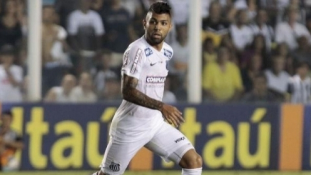 Gabriel Barbosa Almeida in maglia Santos