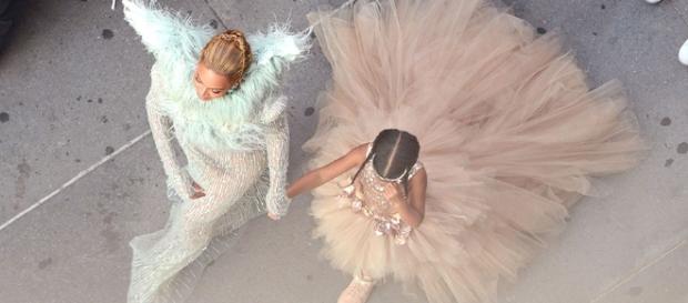 Beyonce and Blue Ivy Do Central Park in Gucci | Pret-a-Reporter - hollywoodreporter.com Beyonce and Blue Ivy Do Central Park in Gucci | Pret-a-Reporter - hollywoodreporter.com