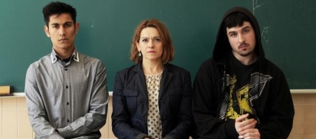 Una crónica social con sencillo texto Una crónica social con sencillo texto