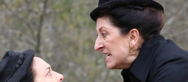 Una vita: Una Vita: Fabiana trova i cadaveri di Manuela e German - unavita.tv Una vita: Una Vita: Fabiana trova i cadaveri di Manuela e German - unavita.tv