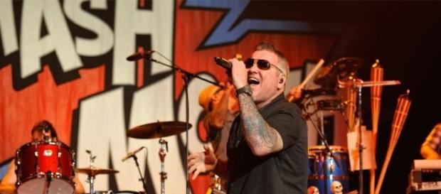 Watch Smash Mouth Singer Steve Harwell's NSFW Mid-Concert Rant to ... - eonline.com Watch Smash Mouth Singer Steve Harwell's NSFW Mid-Concert Rant to ... - eonline.com