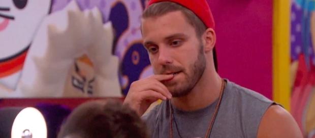 Big Brother 18' Spoilers: Vets Turn On 'BB18' Newbies ...- inquisitr.com Big Brother 18' Spoilers: Vets Turn On 'BB18' Newbies ...- inquisitr.com