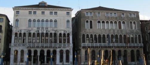 Ca' Loredan e Ca' Farsetti, i palazzi del XIII Secolo in cui ha sede il Comune di Venezia