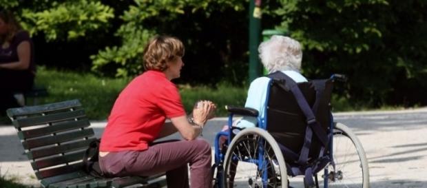 Badantele românce au povești teribile Badantele românce au povești teribile