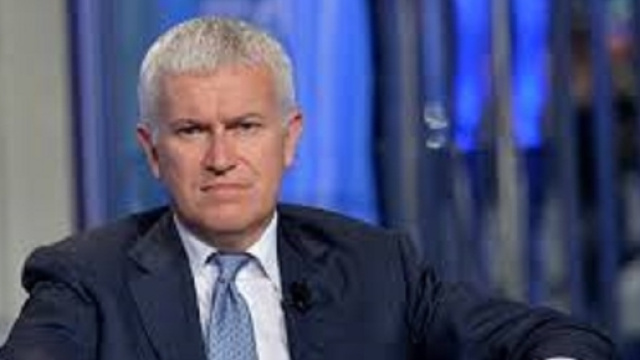 Belpietro imbarazzato per il comportamento dell'onorevole Morani