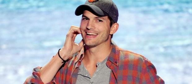 ashton-kutcher | Whiskey Riff - whiskeyriff.com ashton-kutcher | Whiskey Riff - whiskeyriff.com
