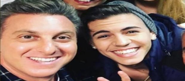 Biel fez comentários homofóbicos e racistas Biel fez comentários homofóbicos e racistas