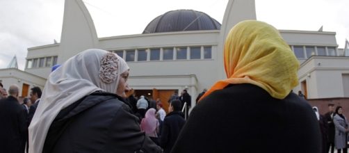 Francia, ristoratore allontana donne musulmane dal suo locale
