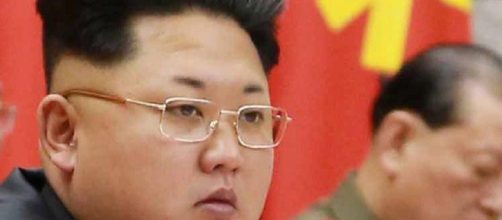Funzionario nordcoreano si addormenta durante meeting: Kim Jong-un lo fa uccidere