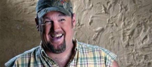 Larry The Cable Guy is trending on Twitter with his thoughts on Hillary Clinton! Photo: Blasting News Library - Rukkus - rukkus.com Larry The Cable Guy is trending on Twitter with his thoughts on Hillary Clinton! Photo: Blasting News Library - Rukkus - rukkus.com