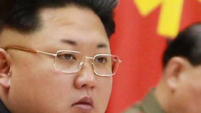 Funzionario nordcoreano si addormenta durante meeting: Kim Jong-un lo fa uccidere