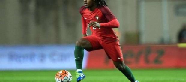 Renato Sanches pode ser "a bomba" do fecho de mercado Renato Sanches pode ser "a bomba" do fecho de mercado