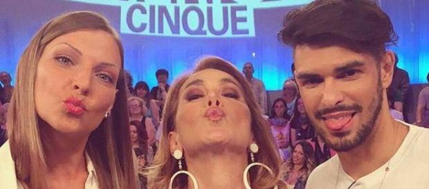 Tara e Cristian: a Domenica Live o a Pomeriggio Cinque le immagini delle nozze? Tara e Cristian: a Domenica Live o a Pomeriggio Cinque le immagini delle nozze?