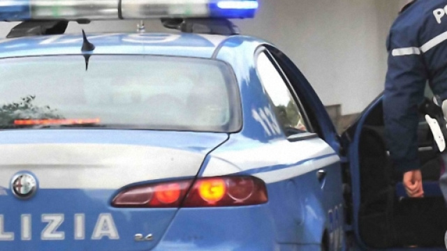 Le indagini sono state affidate agli uomini della Squadra Mobile della Polizia.