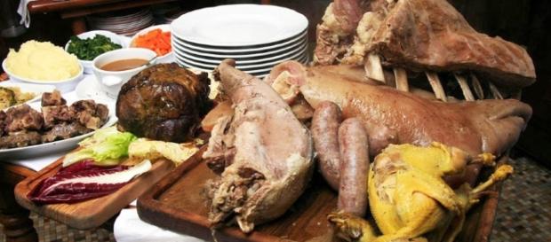 Bollito Misto alla Piemontese — Recipes Hubs - recipeshubs.com Bollito Misto alla Piemontese — Recipes Hubs - recipeshubs.com