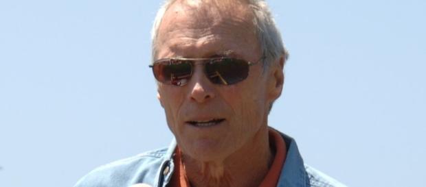 Clint Eastwood slams Hillary Clinton and says he will vote for Trump! Photo: Wikimedia Commons by Autoreninformationen ansehen Clint Eastwood slams Hillary Clinton and says he will vote for Trump! Photo: Wikimedia Commons by Autoreninformationen ansehen