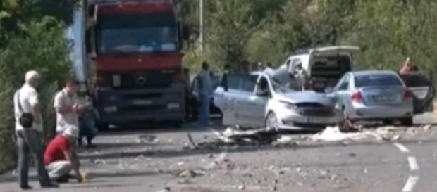 Doi români au murit într-un accident produs în Bulgaria Doi români au murit într-un accident produs în Bulgaria
