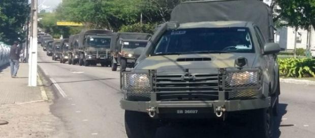 Exército chegando no RN pela manhã (Foto: Marksuel Figueredo/Inter TV Cabugi) Exército chegando no RN pela manhã (Foto: Marksuel Figueredo/Inter TV Cabugi)