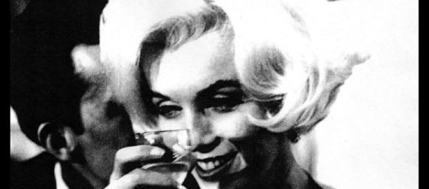Marylin Monroe, la Tv la ricorda a 50 anni dalla morte ... - televisionando.it Marylin Monroe, la Tv la ricorda a 50 anni dalla morte ... - televisionando.it