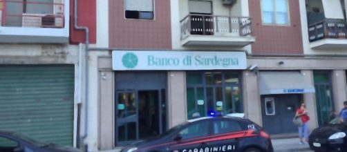 La filiale del Banco di Sardegna in viale Marconi a Cagliari presa di mira da falsi carabinieri