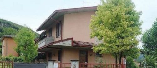 La villa di via Villasca a Mompiano dove una donna ha accudito il marito morto da mesi