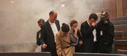 Kosovo, ancora una volta scontri e lacrimogeni in Parlamento