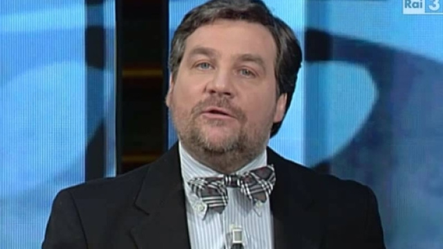 Il climatologo Luca Mercalli durante una puntata di Scala Mercalli