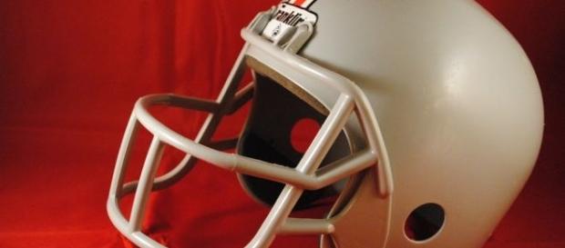 A temporada 2016/2017 da NFL começa em setembro, mas antes disso tem vários amistosos entre as equipes que disputam o campeonato A temporada 2016/2017 da NFL começa em setembro, mas antes disso tem vários amistosos entre as equipes que disputam o campeonato